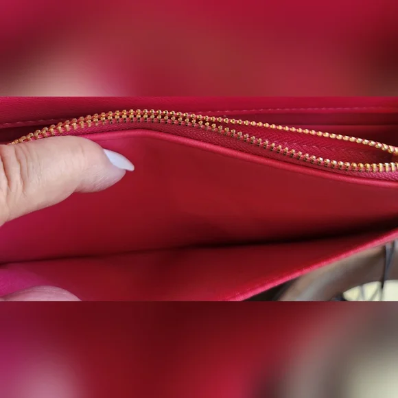 VALENTINO Orlandi Hot Pink Crossbody NWT - Picture 8 of 12